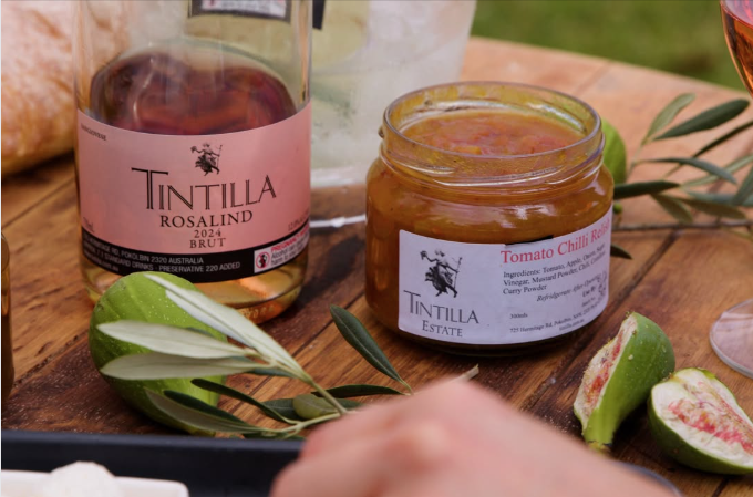 Building the Perfect Hunter Valley Cheese, Wine and Olive Platter